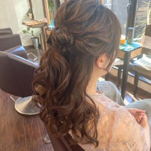 那須烏山の美容室hair resort BiBiビビのヘアデザインヘアスタイル 結婚式ヘアアレンジ ハーフアップ